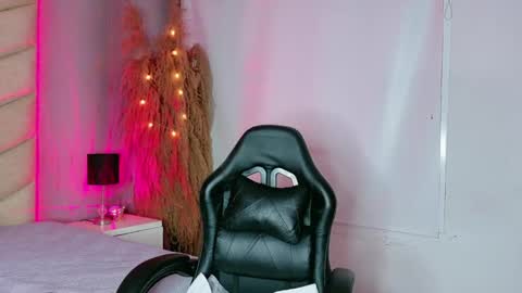 laya online show from December 20, 3:57 am