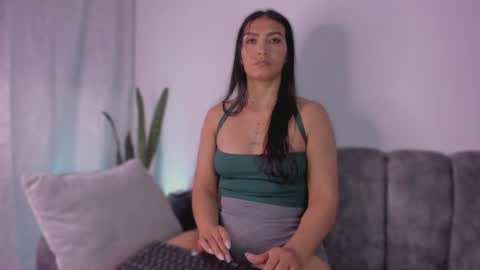 laya online show from April 19, 2:11 am