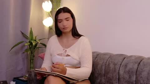 Snapshot of layadoll chatting on July 20, 10:39 am laya online show from July 20, 10:39 am
