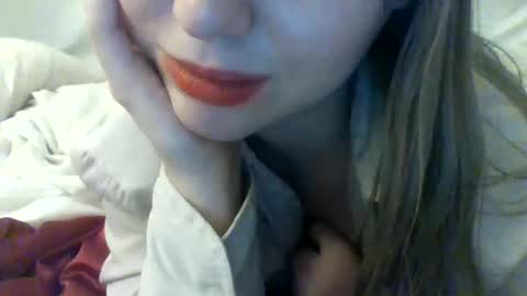 Snapshot of layannalea chatting on January 20, 4:21 am layannalea online show from January 20, 4:21 am