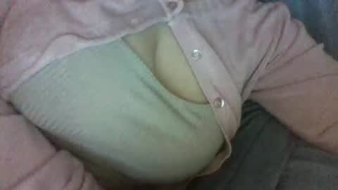 Snapshot of layannalea chatting on November 15, 12:52 am layannalea online show from November 15, 12:52 am