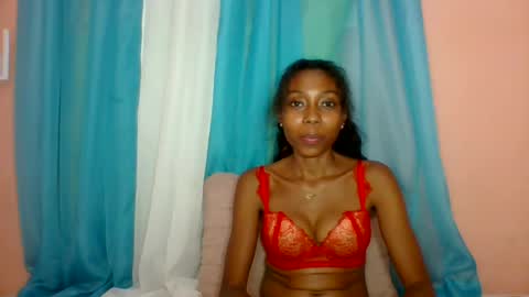 Snapshot of layannek chatting on June 26, 6:56 pm layannek online show from June 26, 6:56 pm