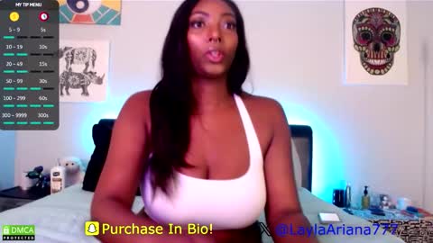 LaylaAriana online show from March 25, 2:17 am