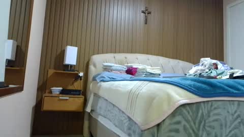 kelly online show from September 13, 10:20 pm