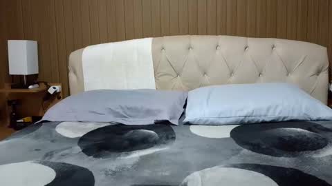 kelly online show from May 19, 10:27 pm