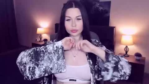 Snapshot of laylagreat chatting on December 4, 5:21 pm laylagreat online show from December 4, 5:21 pm