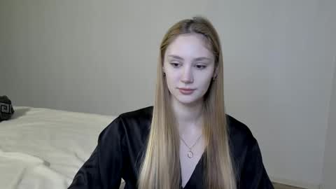 Snapshot of laylapretty001 chatting on December 31, 5:33 am LaylaPretty001 online show from December 31, 5:33 am