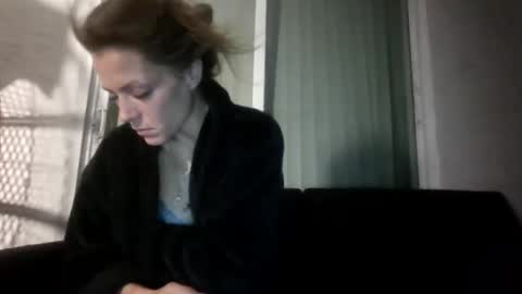 Snapshot of laylarainvip chatting on September 17, 7:21 am laylarainvip online show from September 17, 7:21 am