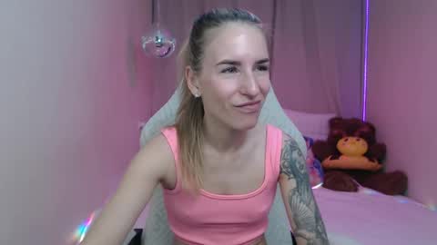 Snapshot of laymablast chatting on May 22, 6:31 am laymablast online show from May 22, 6:31 am