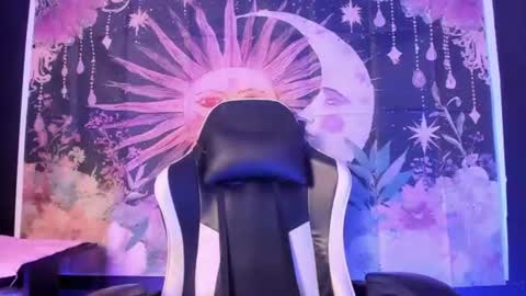 layra_66 online show from June 23, 3:21 pm