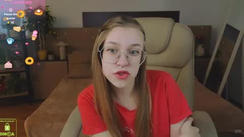 layriantavee online show from April 1, 6:14 am