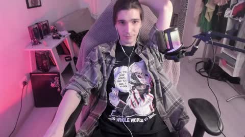 Snapshot of lazy_haze chatting on April 9, 11:43 pm Haze aka Slava online show from April 9, 11:43 pm