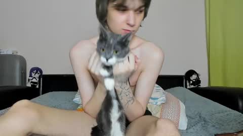 Alex online show from January 7, 6:14 pm