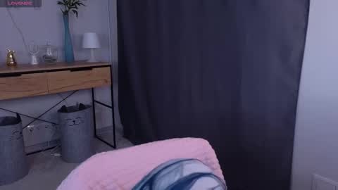 felixe online show from October 7, 2:36 pm