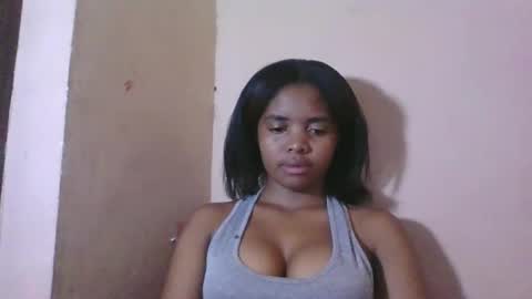 Snapshot of lea96546 chatting on February 17, 9:17 am lea96546 online show from February 17, 9:17 am