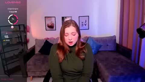 lea__luna online show from February 19, 8:10 am