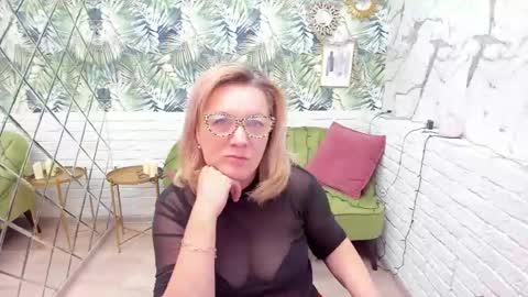 Lea online show from January 5, 5:09 am