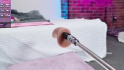 Snapshot of lea_loon chatting on February 3, 3:09 am lea_loon online show from February 3, 3:09 am