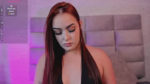 lea_walkerr online show from May 22, 7:52 pm