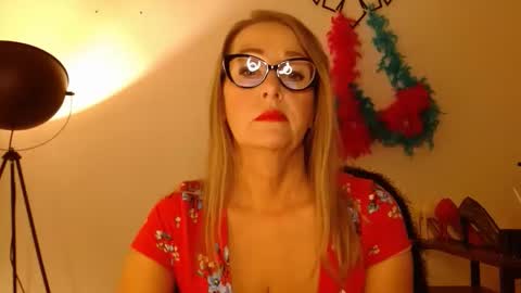 LEA online show from February 16, 3:08 pm