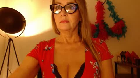 LEA online show from June 8, 2:06 pm