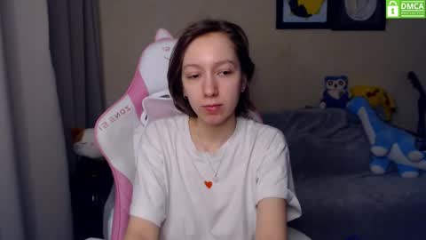 Snapshot of leah__gotty chatting on January 22, 3:09 am Leah Gotty online show from January 22, 3:09 am