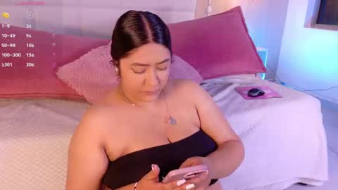 Snapshot of leah_bensoon chatting on September 26, 2:54 pm Leah online show from September 26, 2:54 pm