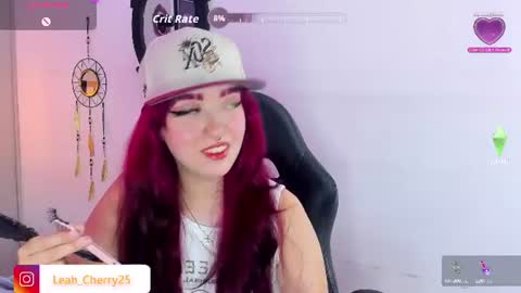 Leah online show from July 8, 9:41 pm