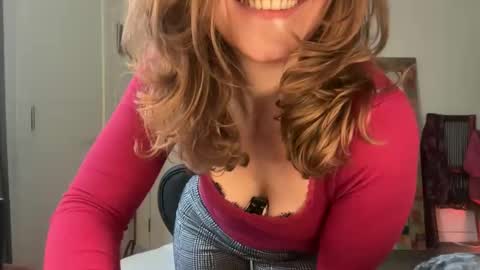 Leah Sparkles online show from February 2, 3:22 pm