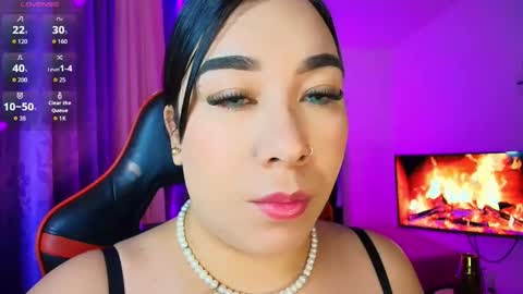 leah online show from October 24, 10:33 am