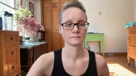 Lee online show from March 2, 3:37 pm