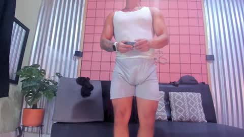 Snapshot of lean_arcos chatting on February 7, 7:38 pm LEAN online show from February 7, 7:38 pm