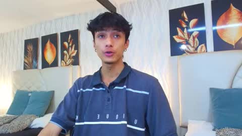 Lean online show from November 4, 8:30 pm