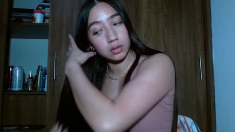 leanaalhub online show from December 20, 4:20 am