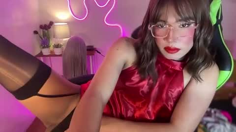 Snapshot of leanashleychatto2 chatting on June 13, 6:06 pm Miss Candy online show from June 13, 6:06 pm