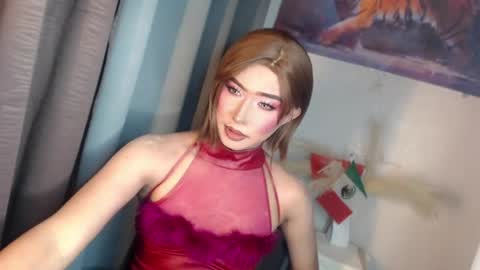 Snapshot of leanashleychatto2 chatting on July 6, 12:24 pm Miss Candy online show from July 6, 12:24 pm