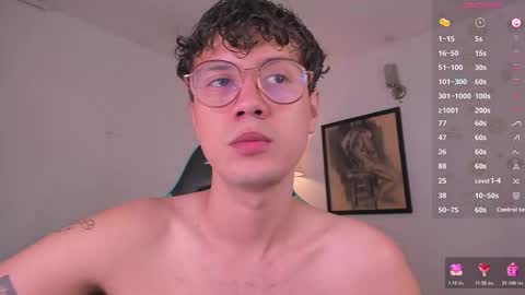 Snapshot of leaneseb chatting on November 9, 8:07 pm leaneseb online show from November 9, 8:07 pm