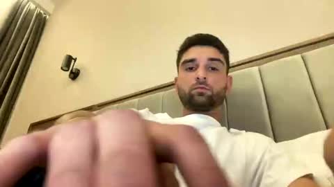 Snapshot of leao877 chatting on October 2, 5:53 pm leao877 online show from October 2, 5:53 pm