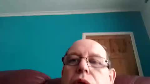 leatherpants68 online show from September 14, 1:10 pm