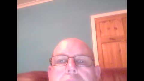 leatherpants68 online show from September 25, 8:34 pm