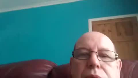 leatherpants68 online show from October 17, 10:40 am