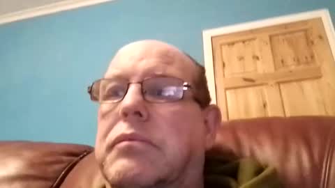 leatherpants68 online show from March 25, 8:37 pm