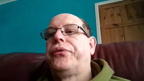 leatherpants68 online show from March 26, 12:11 pm