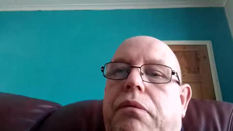 leatherpants68 online show from April 19, 5:34 pm