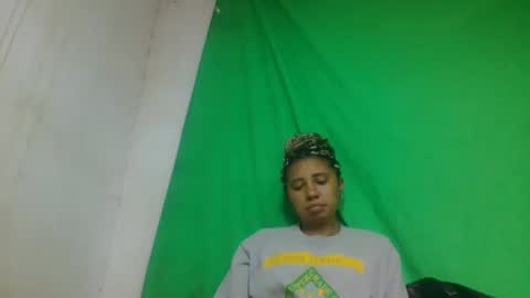 leatiana online show from February 13, 10:00 am