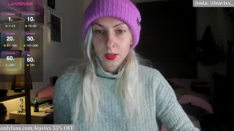 Snapshot of leavixx chatting on January 13, 5:33 pm LeaVixx online show from January 13, 5:33 pm