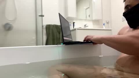 Snapshot of lebdickreturns90 chatting on September 27, 8:41 am lebdickreturns90 online show from September 27, 8:41 am