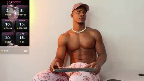 Snapshot of lebron_black_ chatting on June 25, 6:34 pm Lebron online show from June 25, 6:34 pm