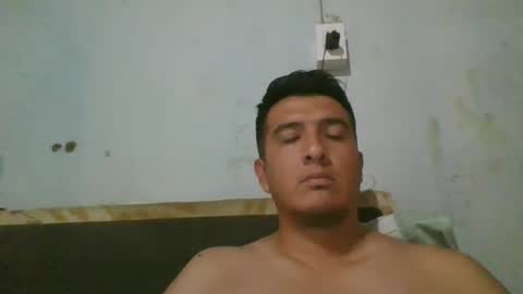 leche_dura122 online show from January 25, 9:35 pm