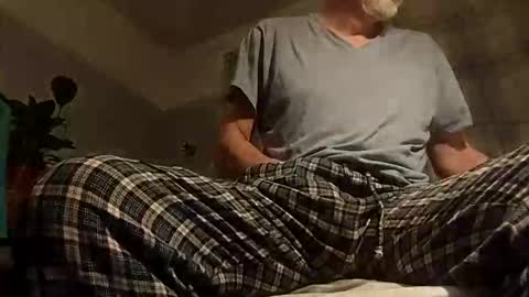 lechertachatte4444 online show from April 5, 12:41 am